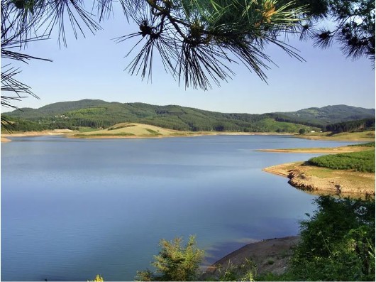 Altopiano della Sila: lago Cecita